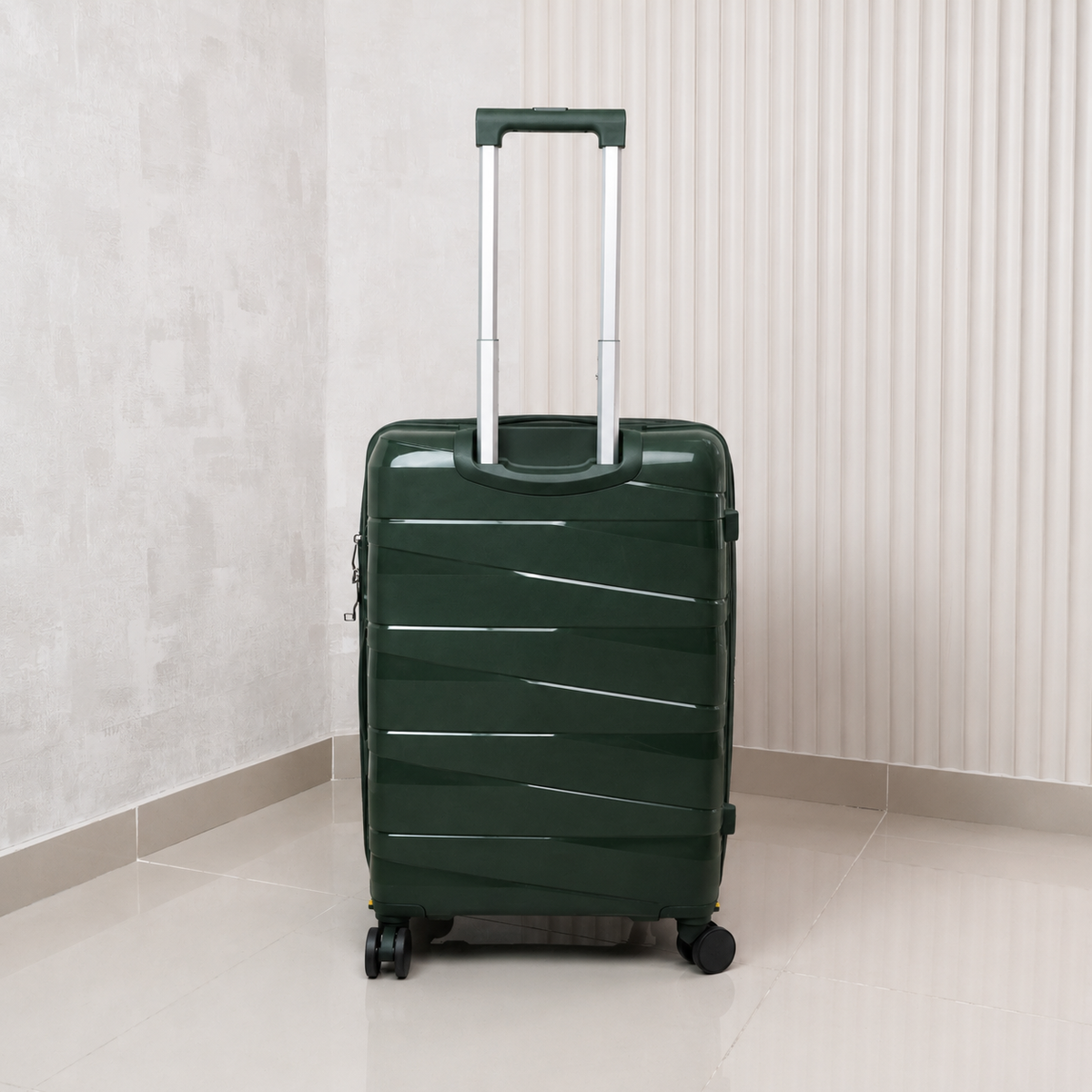 MALETA DE 23KG MATTEVA EXPANDIBLE POLIPROPILENO VERDE