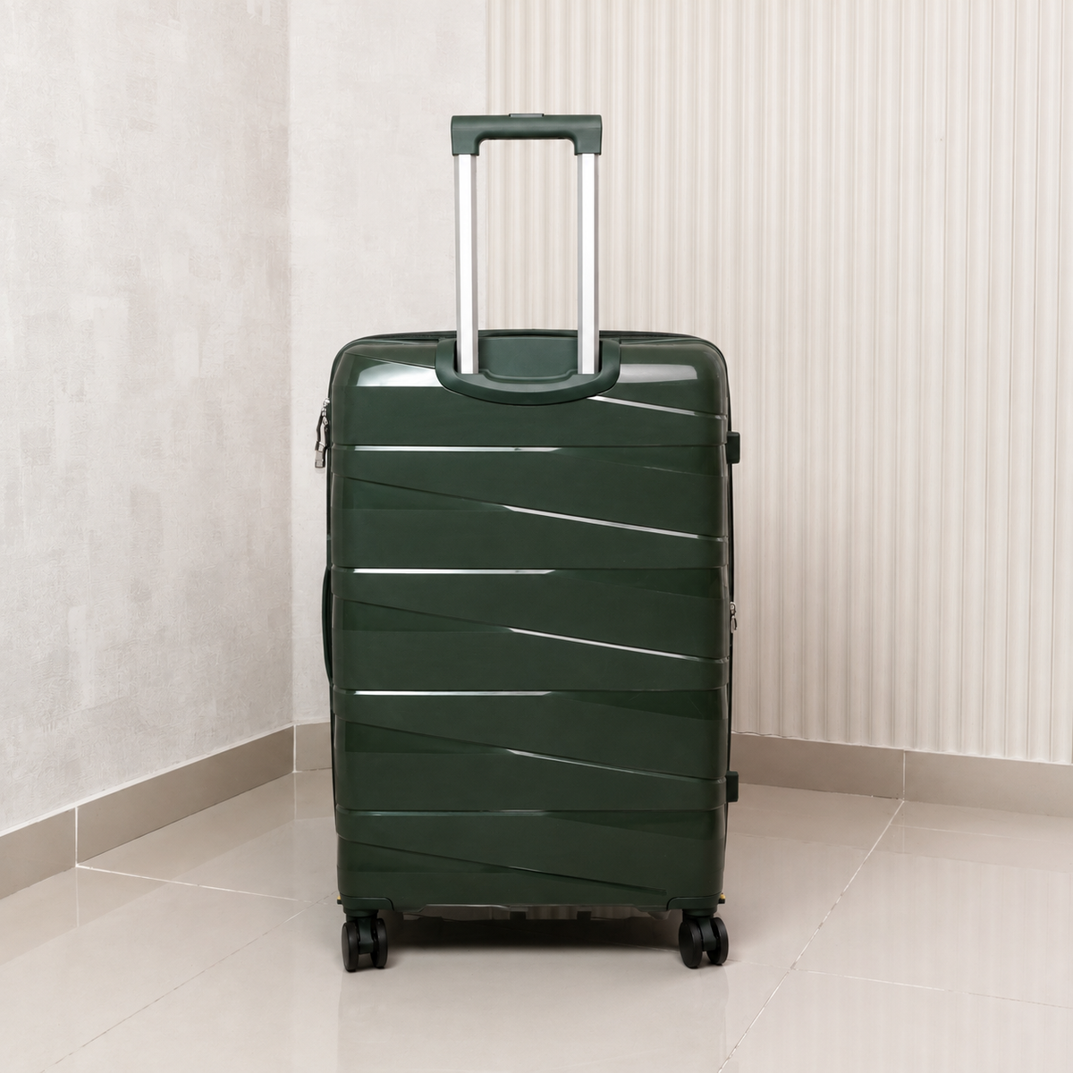 MALETA DE 32KG MATTEVA EXPANDIBLE POLIPROPILENO VERDE