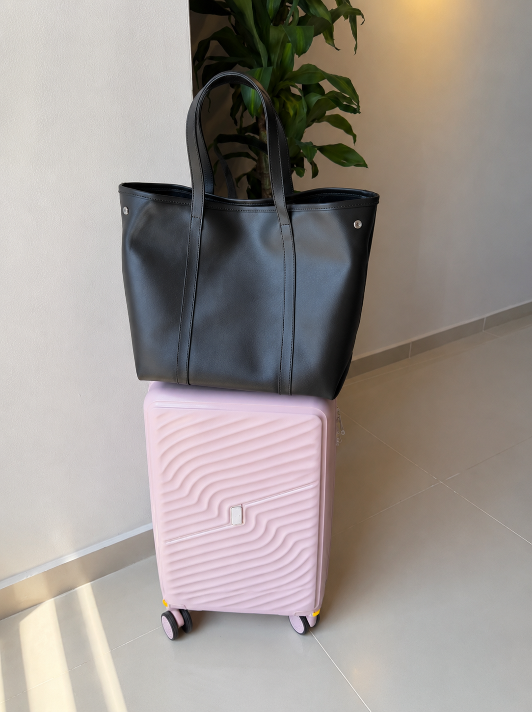 CARTERA TOTE FINO NEGRO