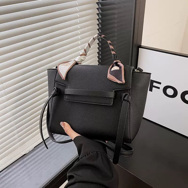 CARTERA ISELA NEGRO