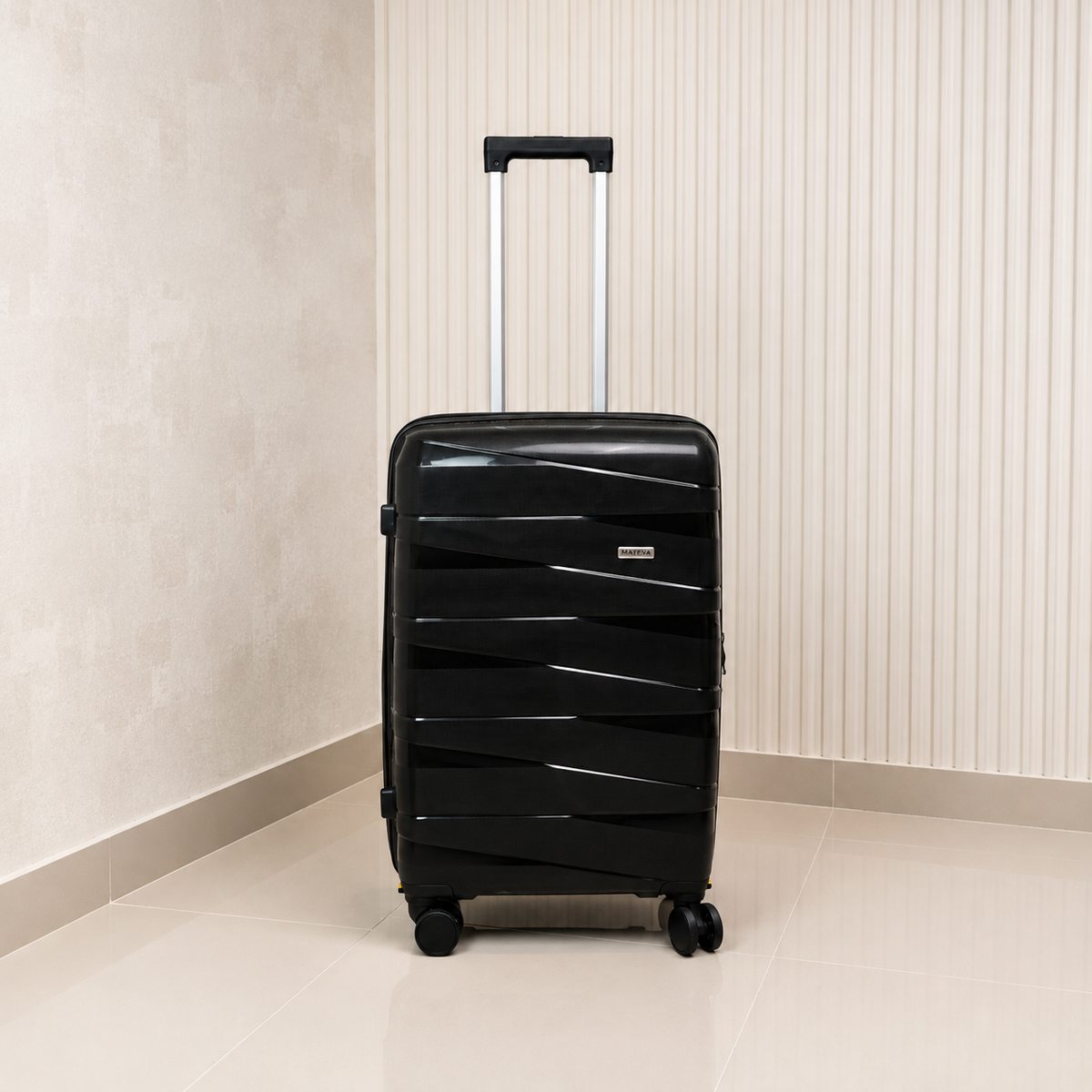 MALETA DE 23KG MATTEVA EXPANDIBLE POLIPROPILENO NEGRA