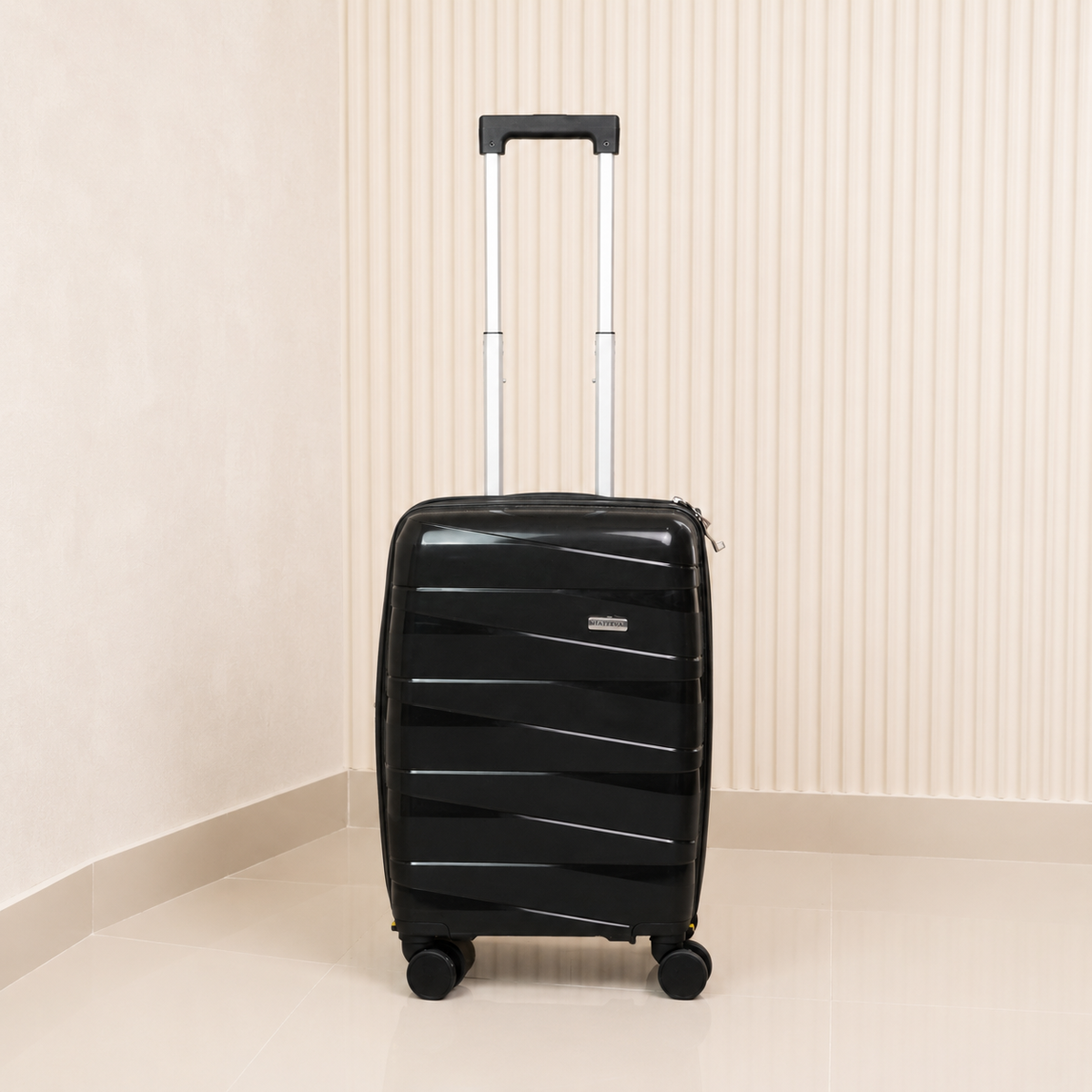 MALETA DE CABINA 10KG MATTEVA EXPANDIBLE POLIPROPILENO NEGRA