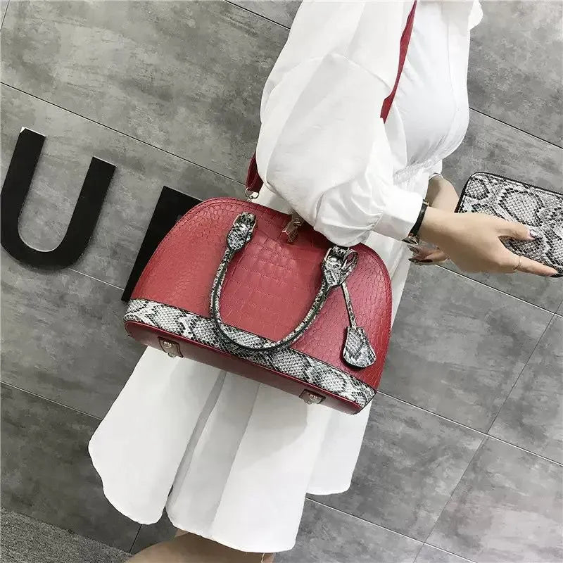 CARTERA JESSIE ROJA