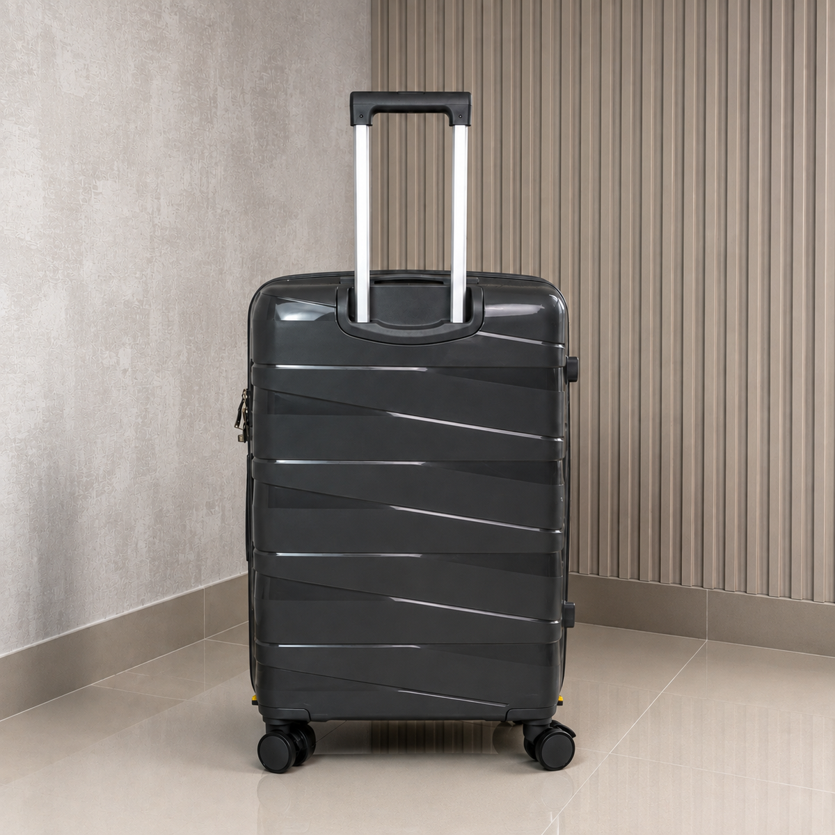 MALETA DE 32KG MATTEVA EXPANDIBLE POLIPROPILENO GRIS