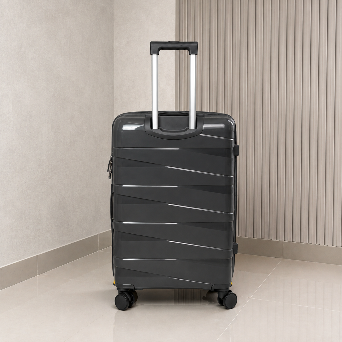 MALETA DE 23KG MATTEVA EXPANDIBLE POLIPROPILENO GRIS